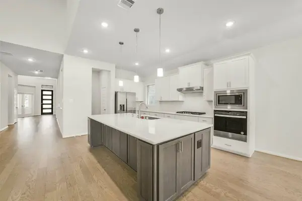 18327 Starlight Valley TRL, Cypress, TX 77433