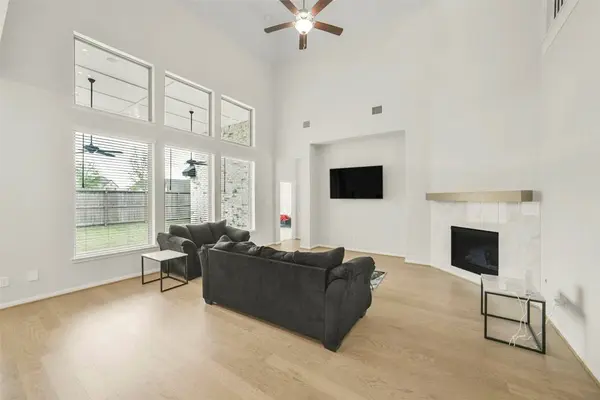 18327 Starlight Valley TRL, Cypress, TX 77433