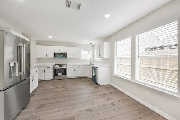 3823 Cann DR, Pasadena, TX 77503