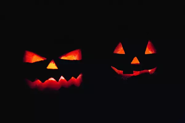 Rhode Island’s Spookiest Spots: Haunted Houses, Ghost Tours & Creepy Legends (2025 Guide)