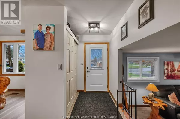 12 DONALDA DRIVE, Chatham, ON N7L4J5