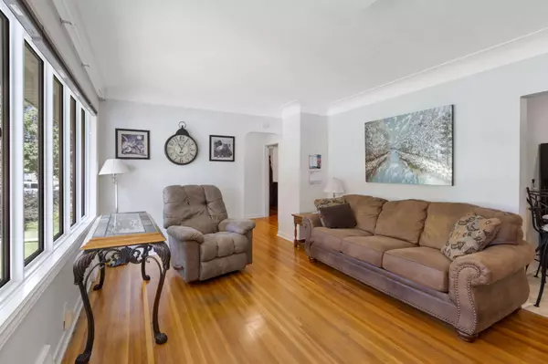 33 Meadowlea Rd, Chatham-kent, ON N7M 5C3