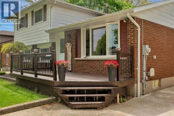 12 DONALDA DRIVE, Chatham, ON N7L4J5