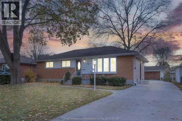 42 LINCOLN ROAD, Chatham, ON N7M4Y7