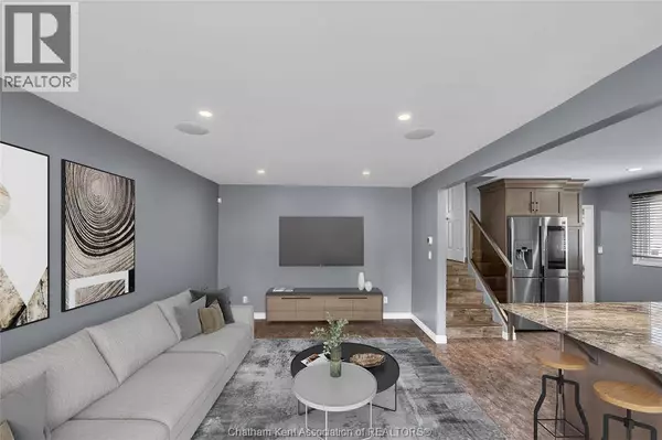 73 MARION AVENUE, Chatham, ON N7M5N7