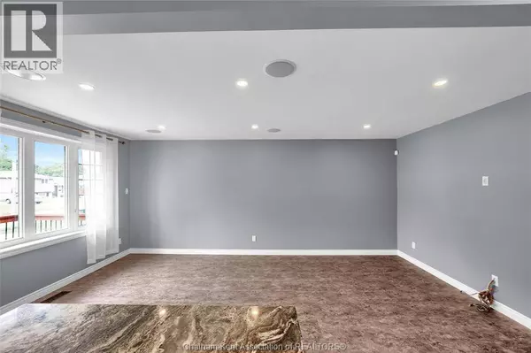 73 MARION AVENUE, Chatham, ON N7M5N7