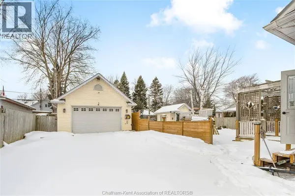 32 HALL STREET North, Blenheim, ON N0P1A0