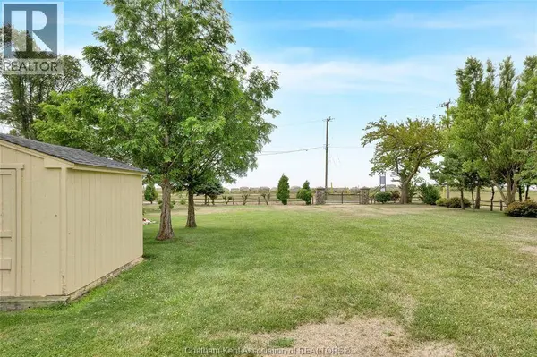 100 ROSS LANE, Erieau, ON N0P1N0