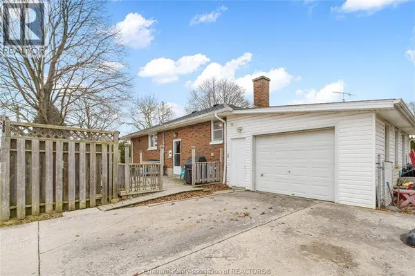107 SUSSEX STREET, Chatham, ON N7L1M3
