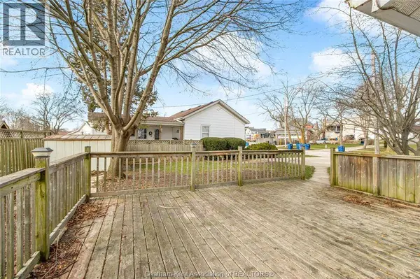 34 CHATHAM STREET South, Blenheim, ON N0P1A0