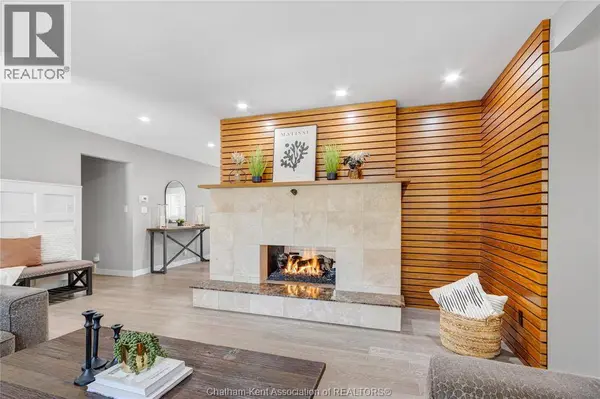 323 VICTORIA AVENUE, Chatham, ON N7L3B1