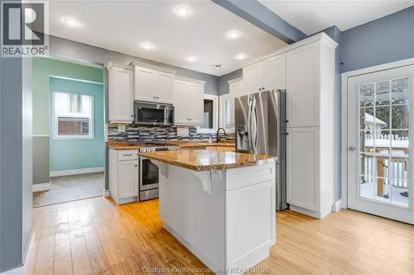 32 HALL STREET North, Blenheim, ON N0P1A0