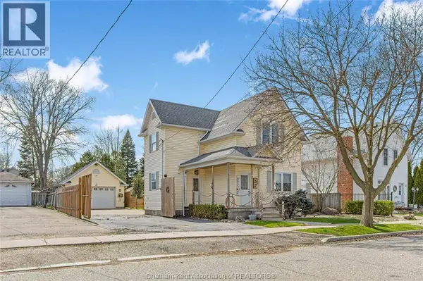 32 HALL STREET North, Blenheim, ON N0P1A0