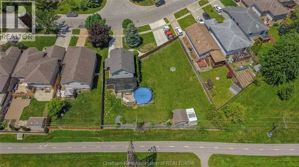 34 BRISTOL DRIVE, Chatham, ON N7M6K1