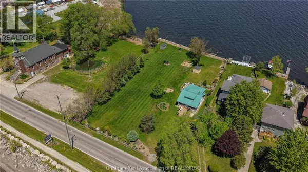 100 ROSS LANE, Erieau, ON N0P1N0