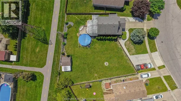 34 BRISTOL DRIVE, Chatham, ON N7M6K1