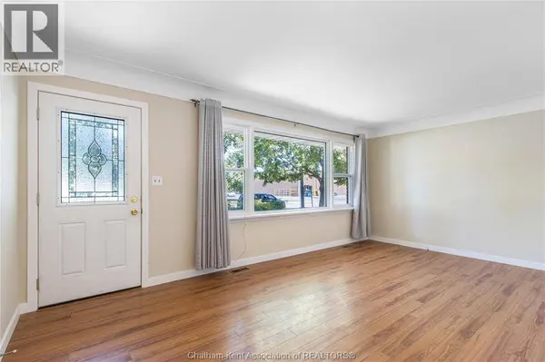 24 GALBRAITH STREET, Chatham, ON N7L3X7