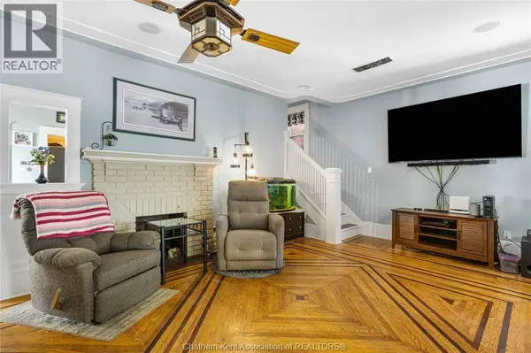 97 VICTORIA AVENUE, Chatham, ON N7L3A2