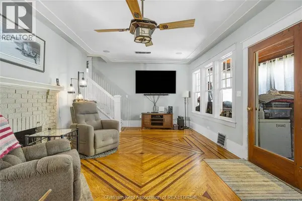 97 VICTORIA AVENUE, Chatham, ON N7L3A2