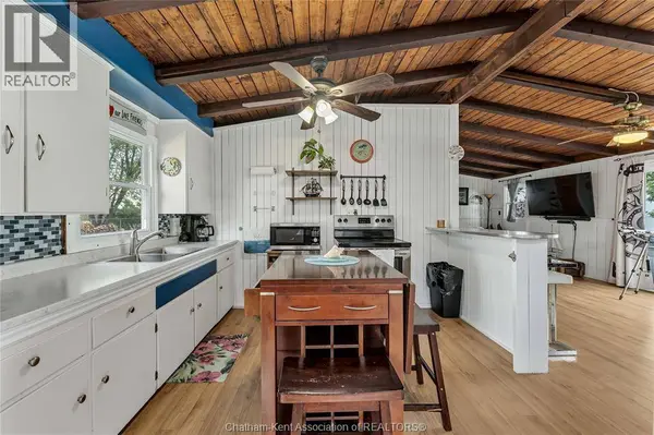 14270 CRYSTAL BEACH ROAD, Stoney Point, ON N0R1N0