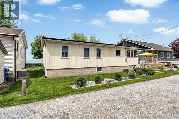 14270 CRYSTAL BEACH ROAD, Stoney Point, ON N0R1N0