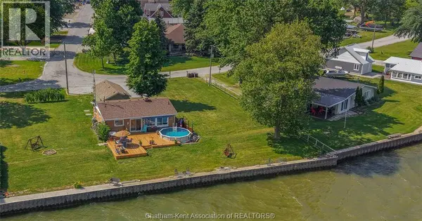 105 ISLAND CRESCENT, Lighthouse Cove, ON N0P2L0