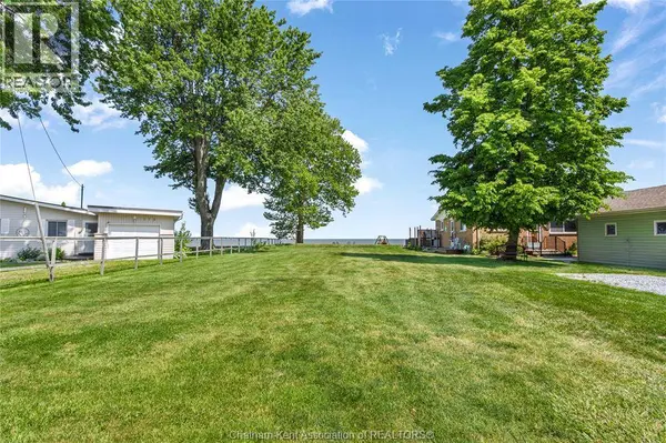 105 ISLAND CRESCENT