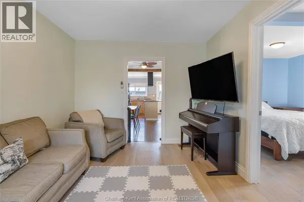 310 MCNAUGHTON AVENUE East, Chatham, ON N7L2G9