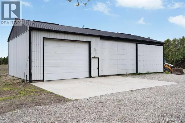 864 MCNAUGHTON AVENUE East, Chatham, ON N7L0E4