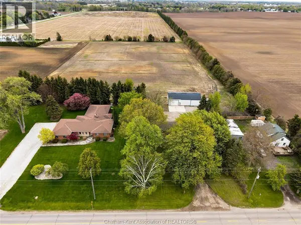 864 MCNAUGHTON AVENUE East, Chatham, ON N7L0E4