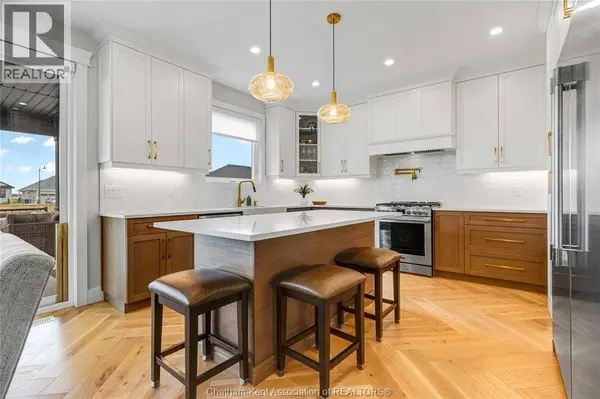 42 ROSEWOOD CRESCENT, Chatham, ON N7M0V4