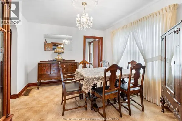 115 PRINCE ARTHUR AVENUE, Chatham, ON N7M1X8