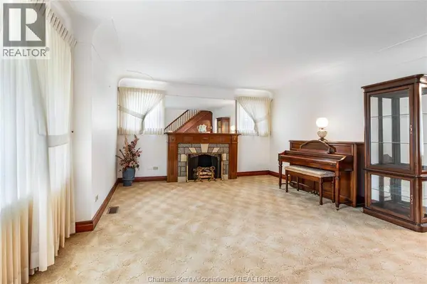 115 PRINCE ARTHUR AVENUE, Chatham, ON N7M1X8