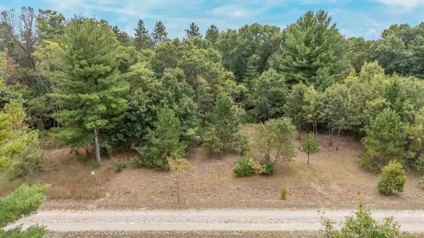 TWIN PINES DR #11, Redgranite, WI 54970