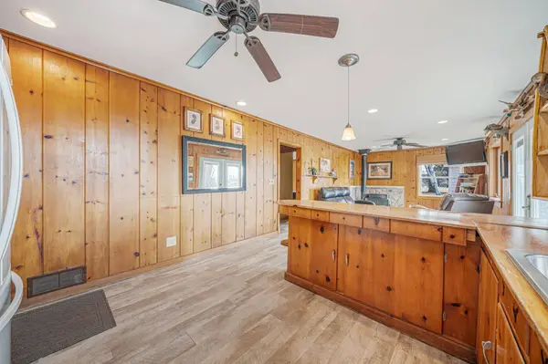 7829 CUT OFF LN, Larsen, WI 54947