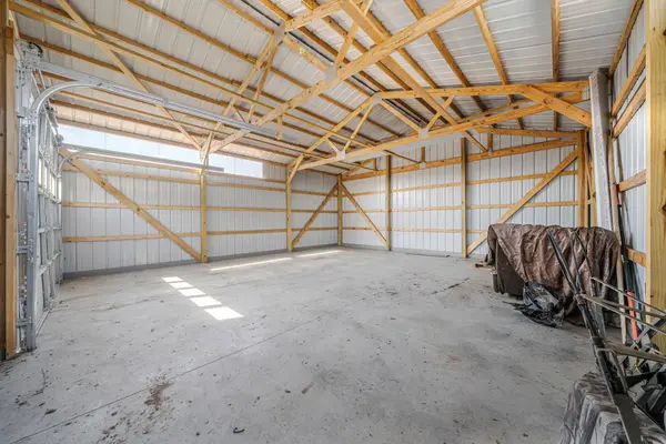 E2030 POLLY RD, Waupaca, WI 54981