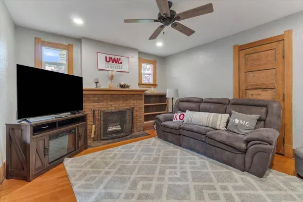 1702 Cass St, La Crosse, WI 54601