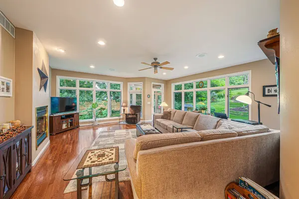 8405 RIDGEVIEW CT, Larsen, WI 54947