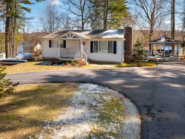 383 Johnson Spooner RD, Castleton, VT 05735