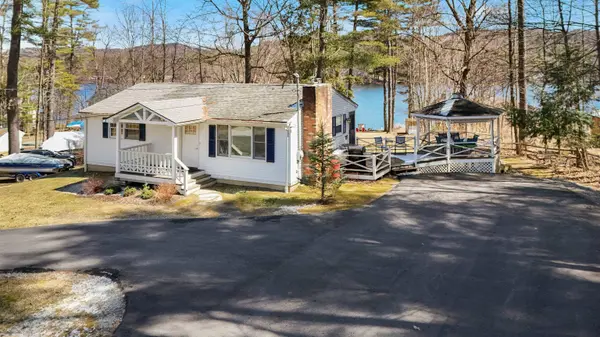 383 Johnson Spooner RD, Castleton, VT 05735