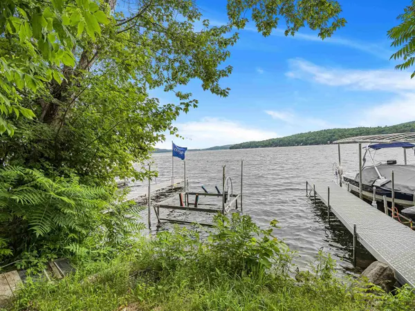 885 Cedar Mountain RD, Castleton, VT 05743
