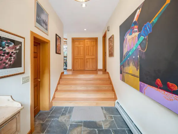 554 Frisbie Hill RD, Castleton, VT 05735