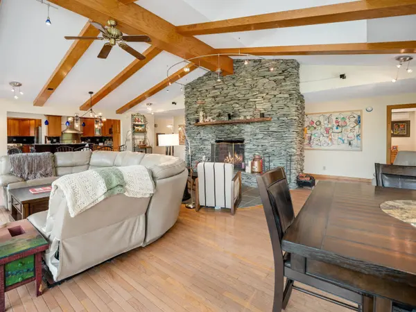 554 Frisbie Hill RD, Castleton, VT 05735