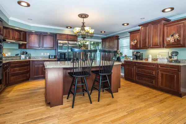 1475 Plains RD, Pittsford, VT 05763