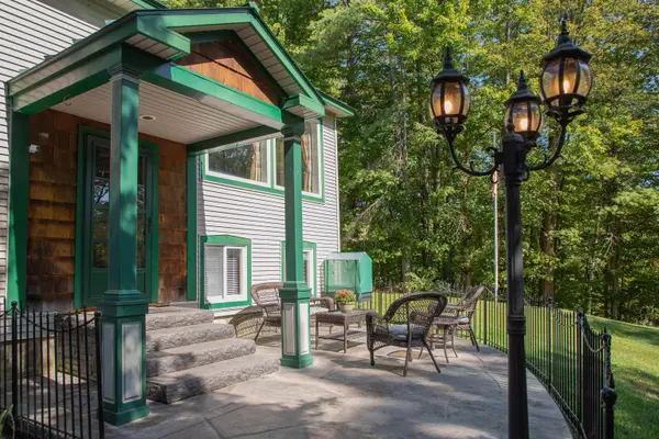 1475 Plains RD, Pittsford, VT 05763