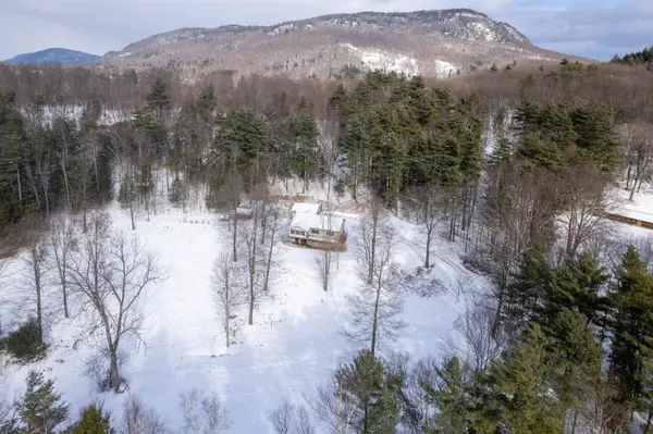 265 Rounds RD, Bristol, VT 05443