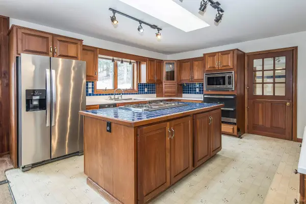 265 Rounds RD, Bristol, VT 05443
