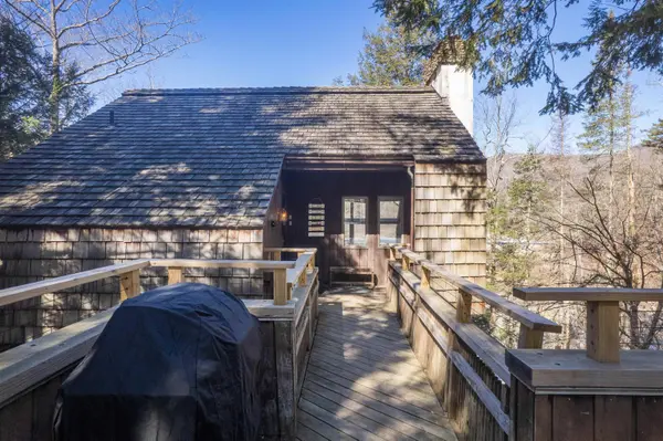 149 Hawk Pond RD, Plymouth, VT 05056