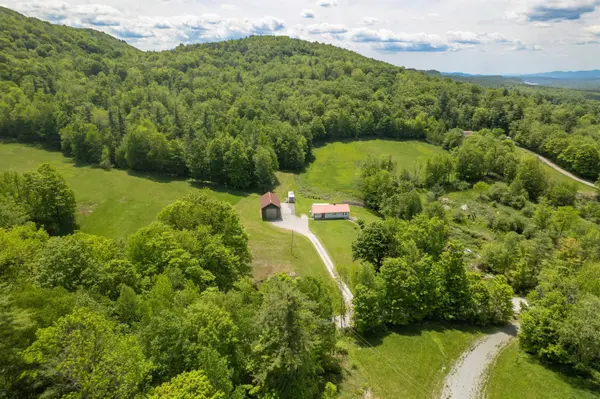 174 Biddie Knob RD, Hubbardton, VT 05735