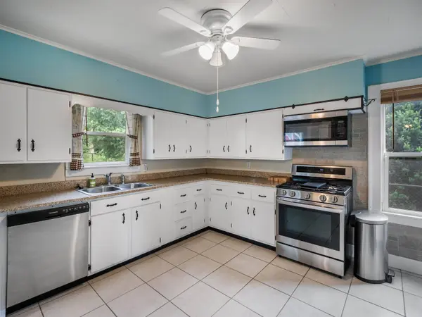 35 Lafayette ST, Rutland City, VT 05701